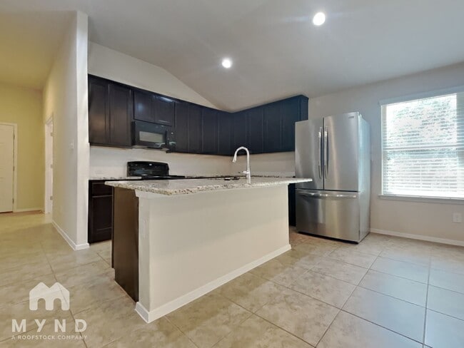 Building Photo - 20216 Boggy Ford Rd