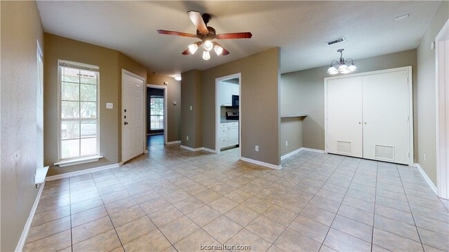 Building Photo - 1143 Oney Hervey Dr