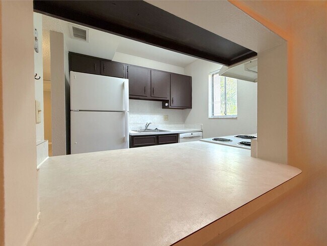 Building Photo - 3284 S Semoran Blvd