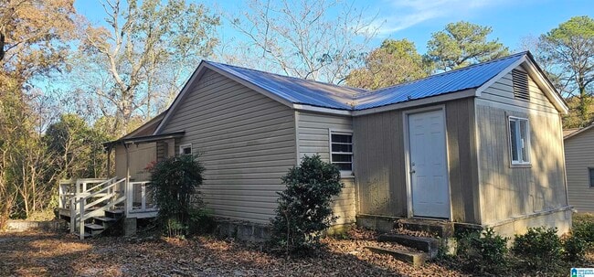 Primary Photo - 528 Blue Bell Rd