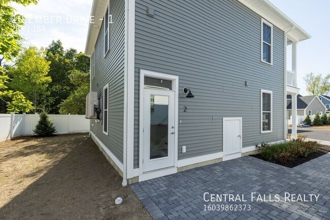 Building Photo - 1 Orchard St