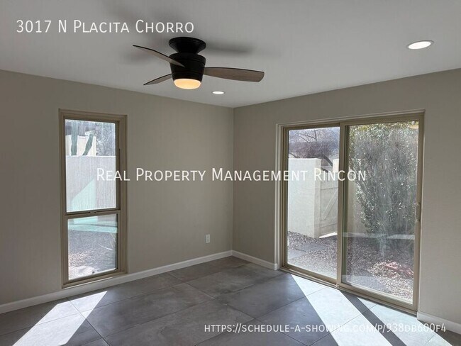 Building Photo - 3017 Placita Chorro