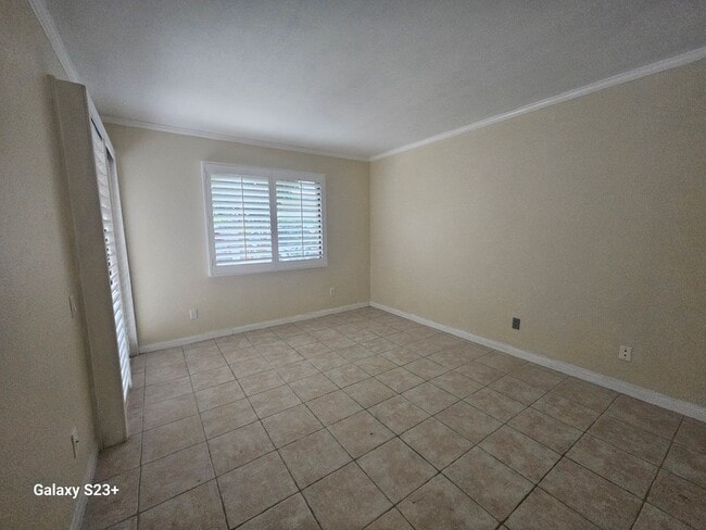 Building Photo - Prime Palm Springs living in the gated community of Rancho El Mirador