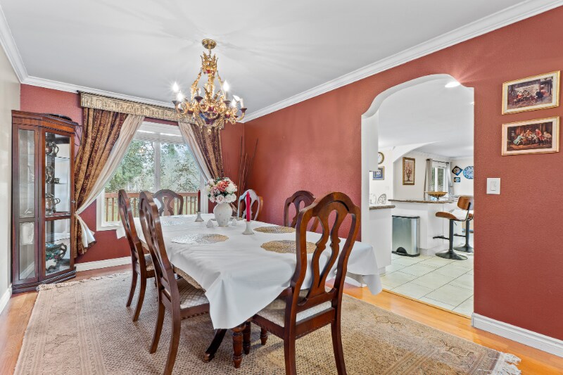 Building Photo - 9602 NE 11th St