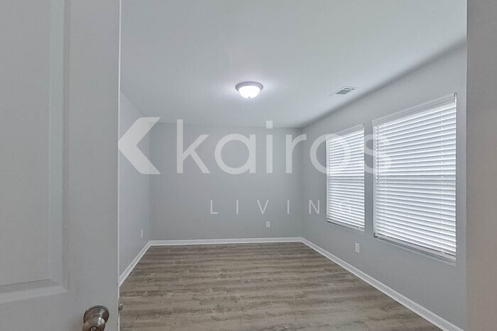 Building Photo - 117 Williams Ln