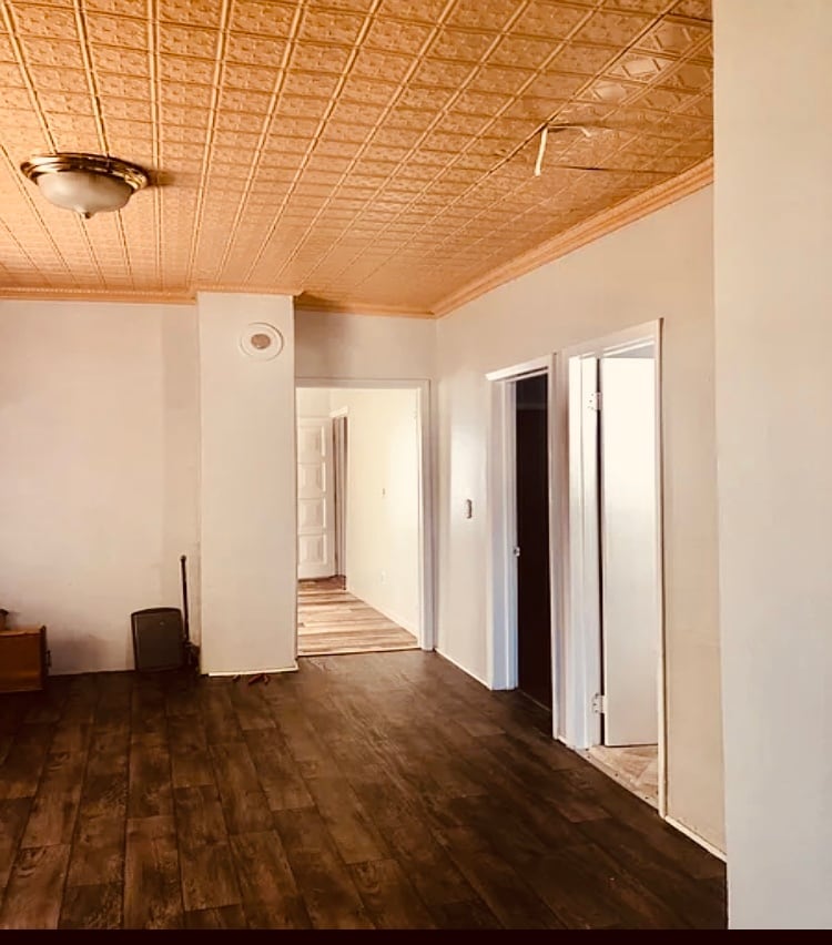 Building Photo - 106 Lancaster St