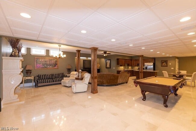 Building Photo - 3600 Oxford Cir