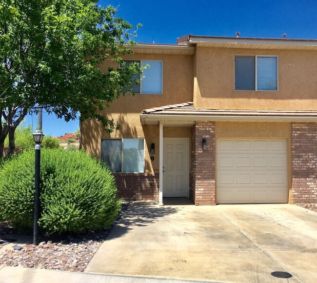 Primary Photo - 3 Bedroom Townhome