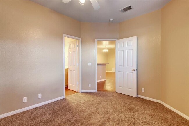 Building Photo - 705 Nelray Blvd