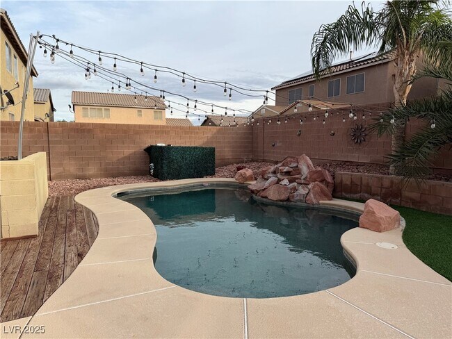 Building Photo - 3343 Tara Leigh Ave