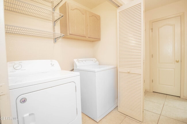 Building Photo - 3712 Prairie Rose St