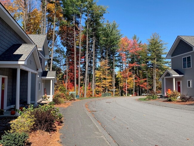 Building Photo - 27 E Ridge Dr