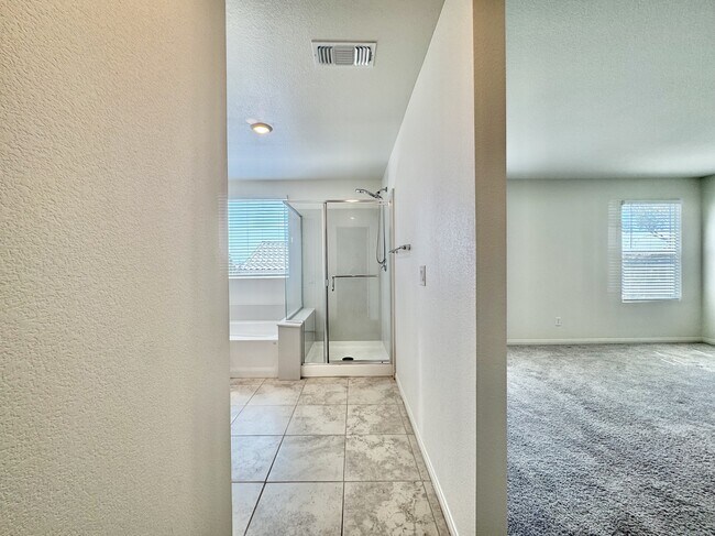 Building Photo - 4258 Tarim St