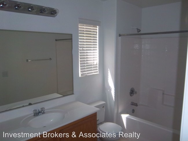 Building Photo - 3 br, 2.5 bath House - 9967 Derby Creek Way