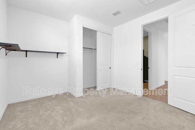Building Photo - 6145 S Adelle