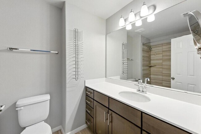 Building Photo - 7202 Redding Dr