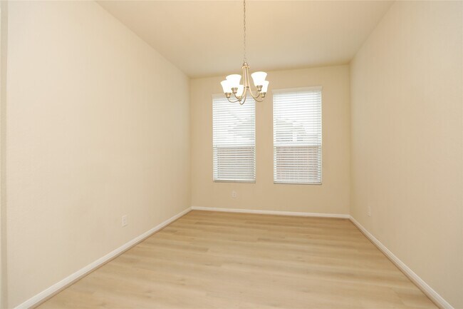 Building Photo - 15011 Calico Heights Ln