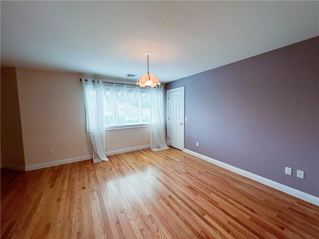 Building Photo - 39 Eagle Dr