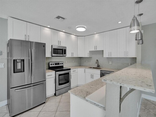 Building Photo - 4330 NW 8th St