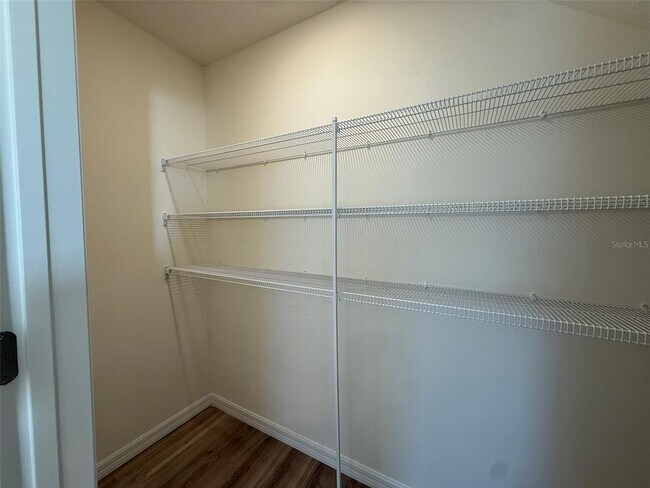 Building Photo - 8586 SW 44th Terrace