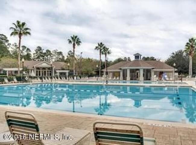 Building Photo - Move-in ready in Fleming Island Plantation