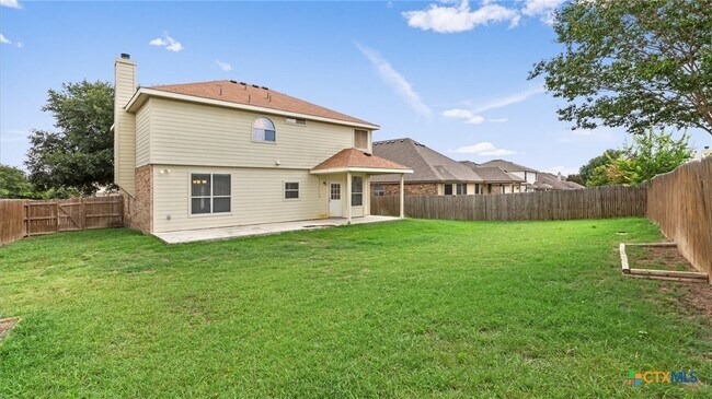 Building Photo - 152 Falcon Crossing