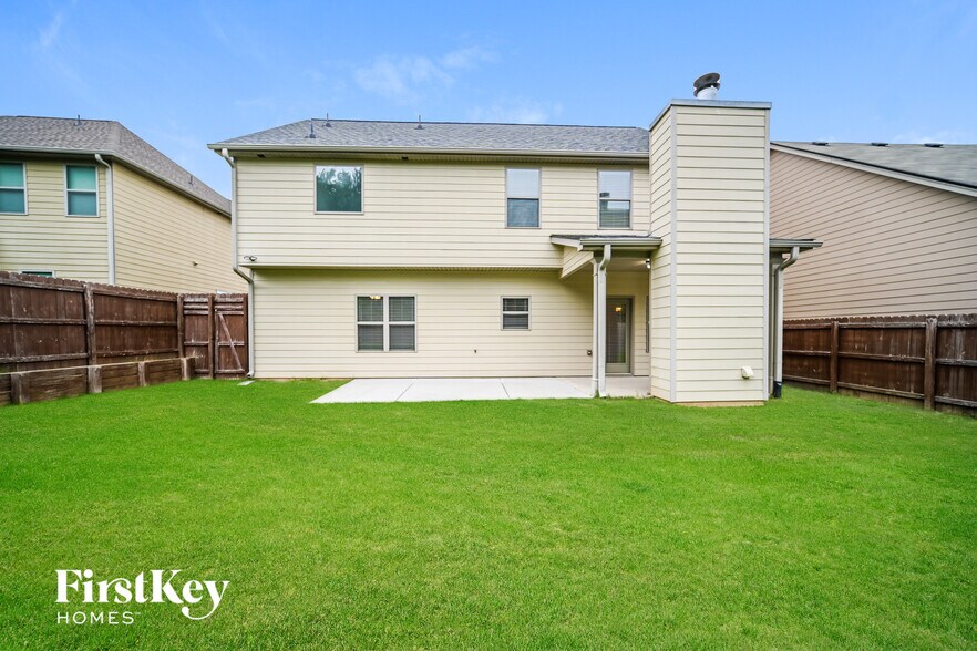 Building Photo - 51 Maple Hill Dr