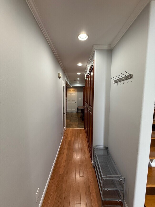 Building Photo - 15206 Chanera Ave