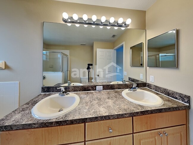 Building Photo - 4155 Day Bridge Pl