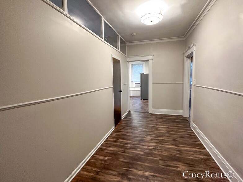 Building Photo - 3716 Ault Park Ave