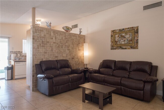Building Photo - 7250 Hardtack Cir