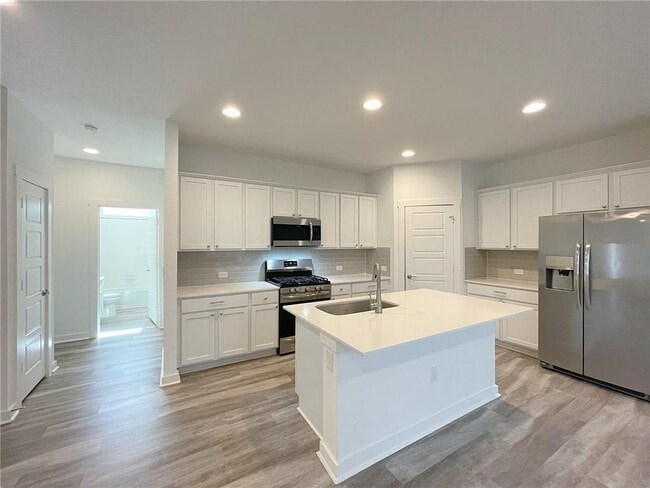 Building Photo - 2316 Clemence Ln