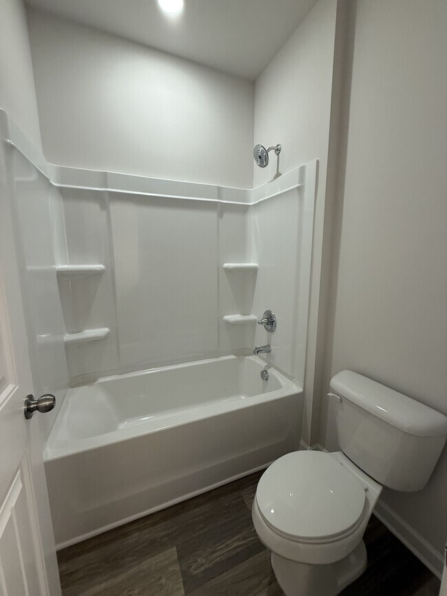 Building Photo - 303 Pintail Dr