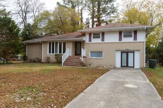 Building Photo - Call Sabrina Thomas at 757-767-0767 for more information