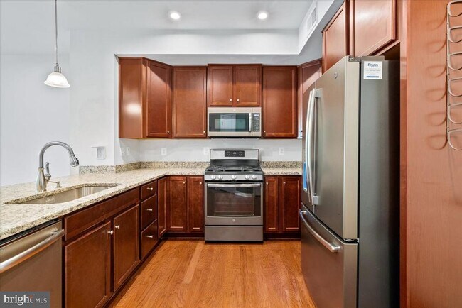 Building Photo - 6500 Walcott Ln