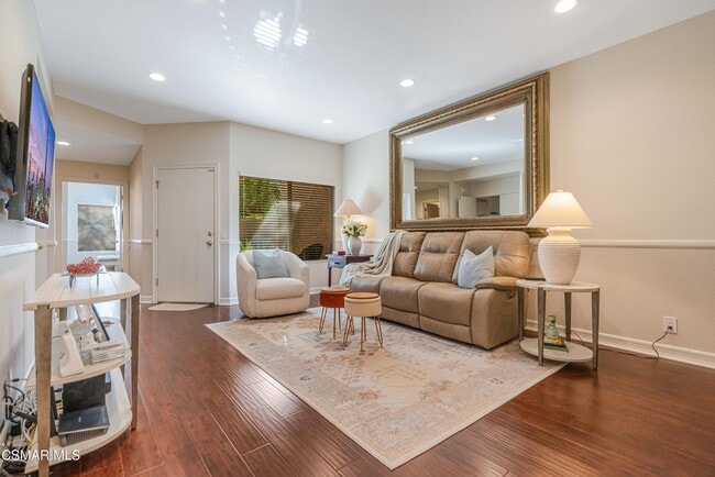 Building Photo - 73 Via Colinas