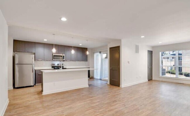 1 bedroom in Dunwoody GA 30338 - 4685 Chamblee Dunwoody Rd Dunwoody GA ...