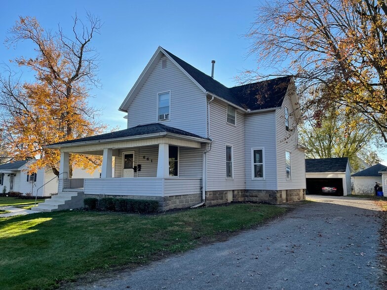 661 North Washington Street - 661 N Washington St