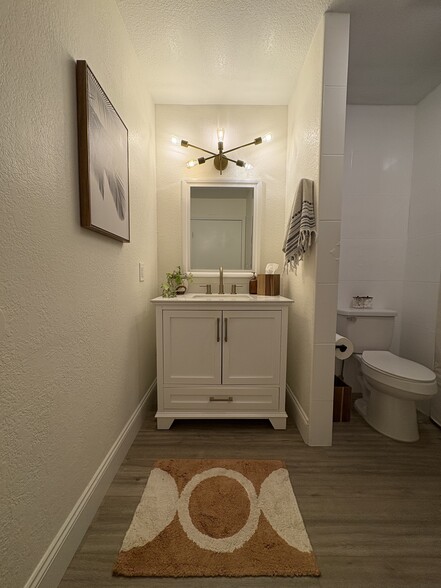 Building Photo - 13724 Ruette Le Parc