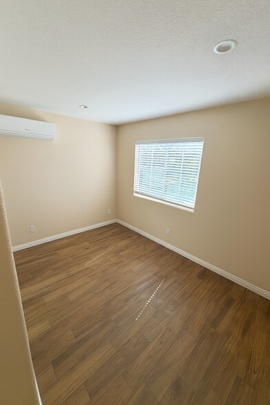Bedroom 2 - 1906 Stewart St