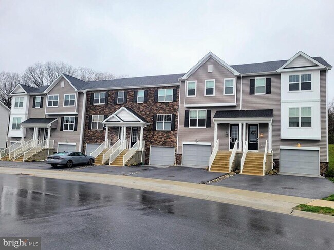 Building Photo - 1842 Boulder Dr