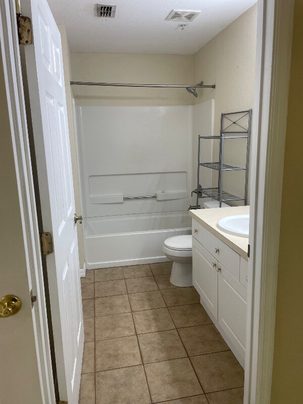 Building Photo - 145 Reserve Cir