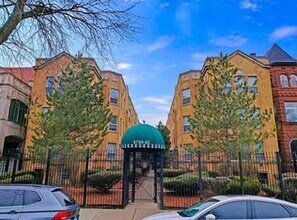 Building Photo - 4746 S Drexel Blvd