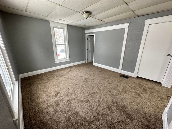 Building Photo - 1616 9th St