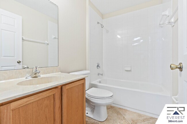 Building Photo - 9 Sea Beacon Pl