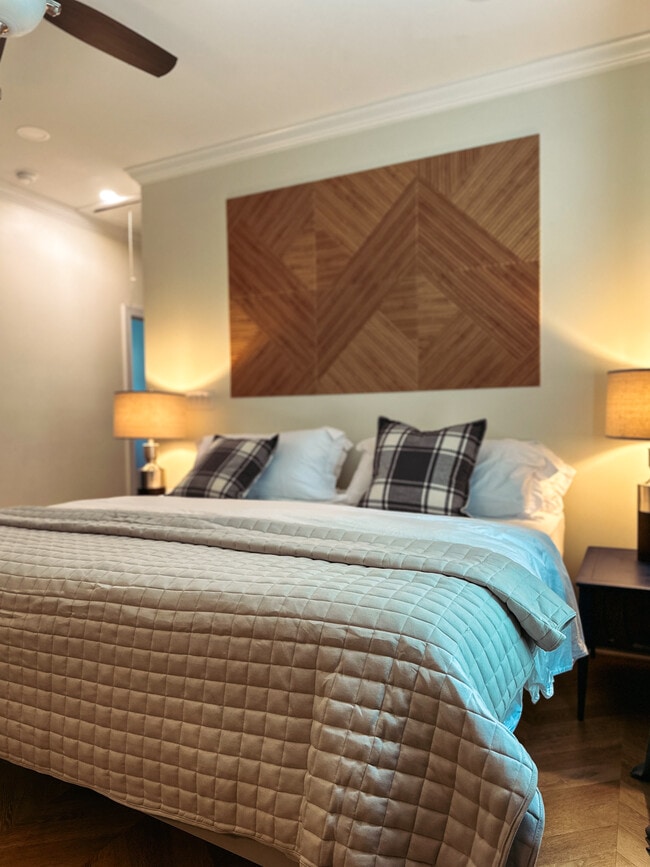 Primary - 10 Riker St