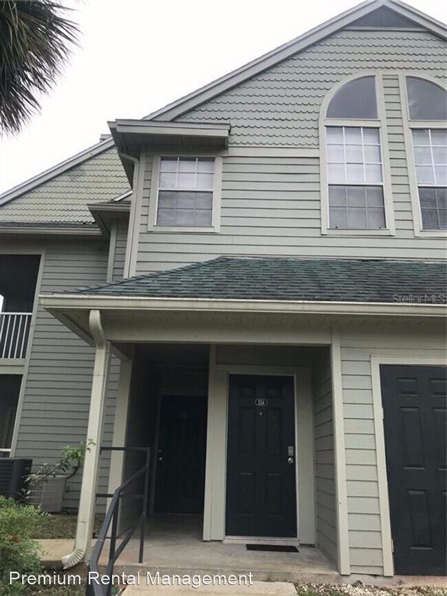 Building Photo - 2 br, 1 bath House - 6118 Westgate Dr #104