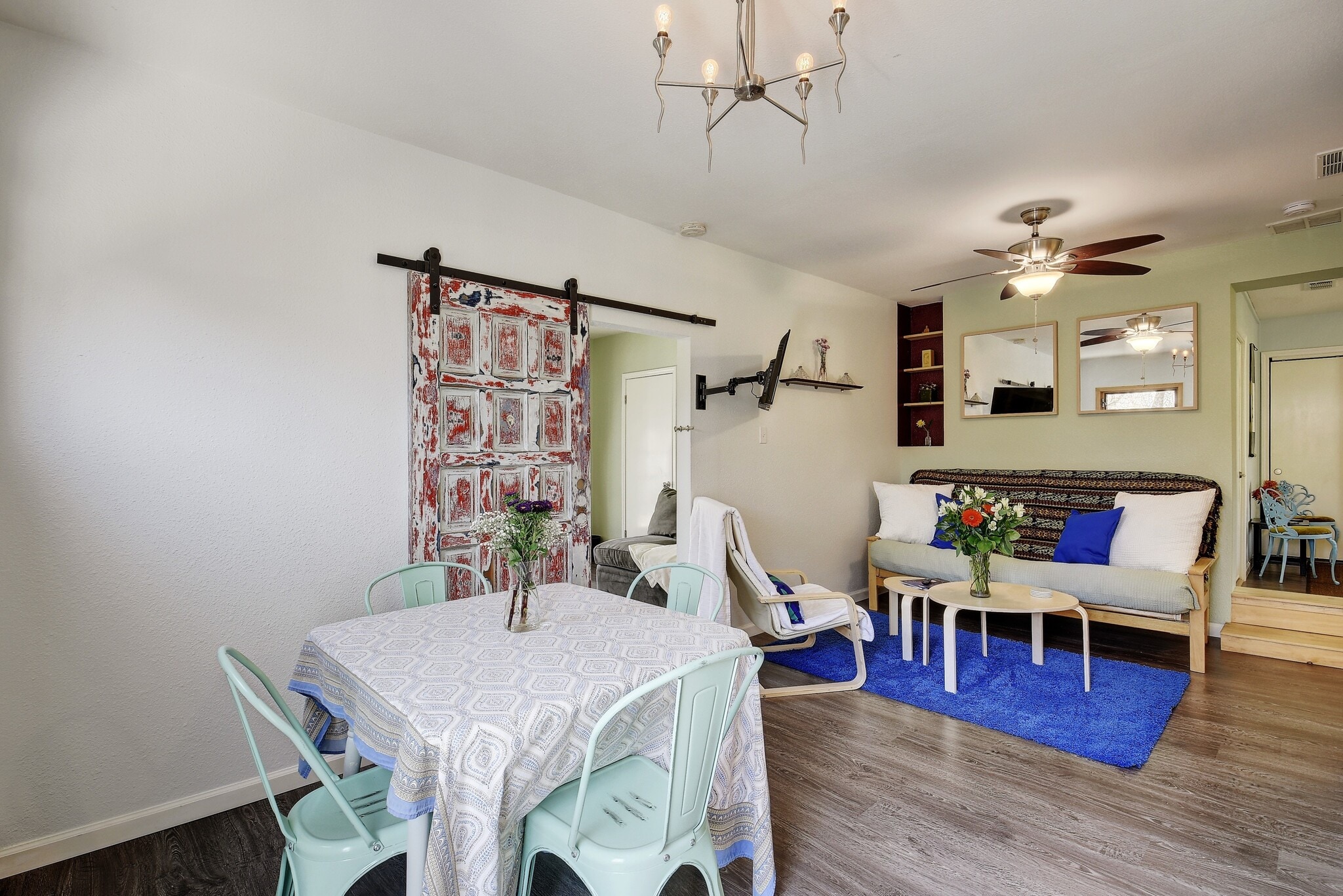 Building Photo - 3203 Loyola Ln