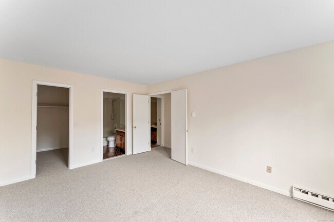 Building Photo - 1 Fairfield Ave