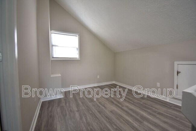 Building Photo - 5817 Horton Pl
